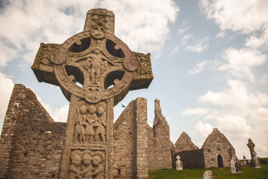 From Dublin: 5-Day Tour to the Southwest with Accommodation - Walking the Cliffs of Moher
