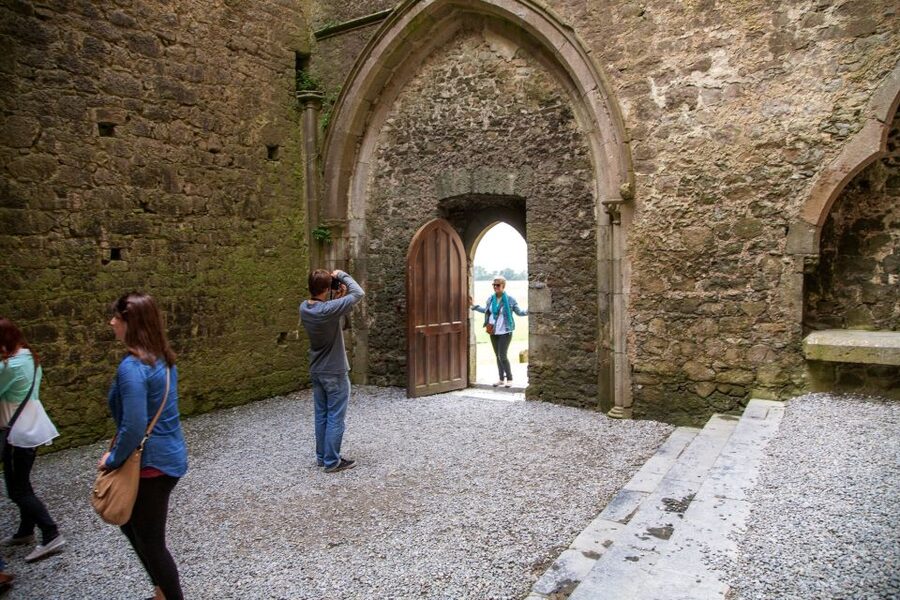 From Dublin: Blarney, Rock of Cashel and Cahir Castles Tour - Should you book it?