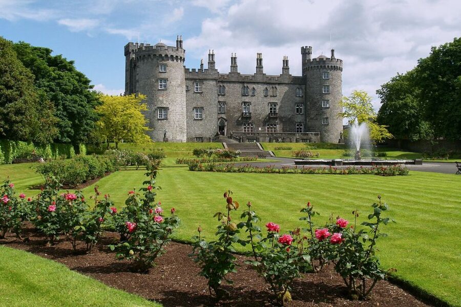 From Dublin: Wicklow Mountains, Glendalough & Kilkenny Tour - Who should book it