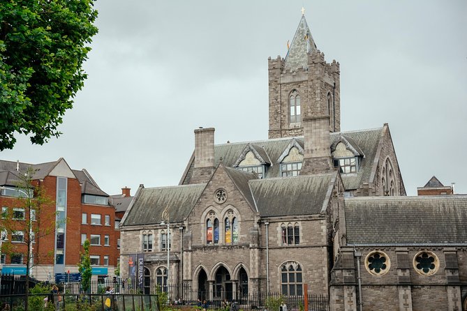 Full Coverage Dublin PRIVATE City Tour With Locals - Starting at the Molly Malone statue