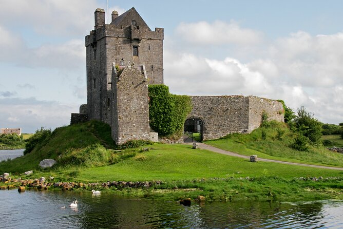 Full-Day Private Tour in West Coast of Ireland - Why this West Coast day is worth considering