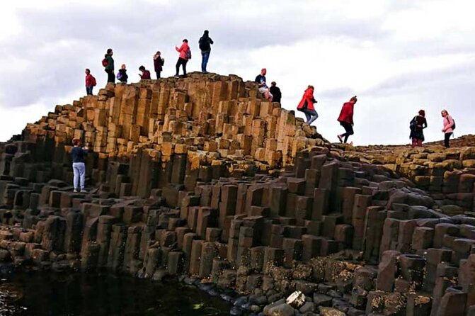 Giants Causeway with Private Chauffeur Day Tour from Dublin - Should you book it?