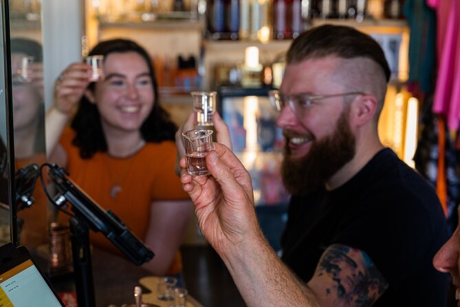 Gin Tasting Masterclass In Stillgarden Distillery - Learning how distillation shapes the gin