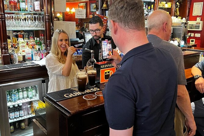 Guinness Storehouse: Entry ticket + Perfect Pint Pub Tour - The pub tour is the heart of the day