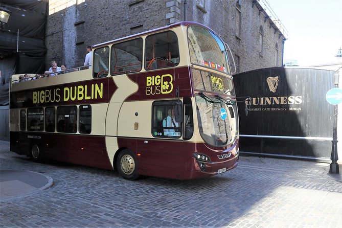 Guinness Storehouse Ticket and Big Bus Dublin Hop-on Hop-off Tour - Trinity College, Temple Bar, and Dublin Castle