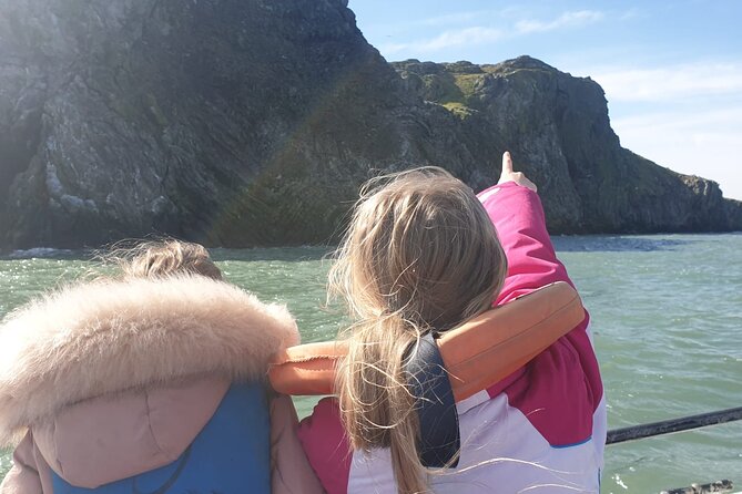 Howth Cliffs and Ireland's Eye Ferry Boat Tour - Baily Lighthouse and the opening view