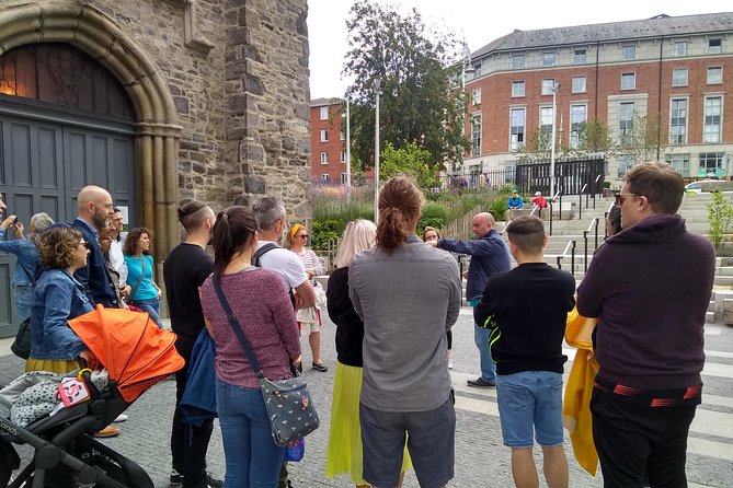 In Our Shoes Dublin Walking Tour - Price, group size, and the value of 90 minutes