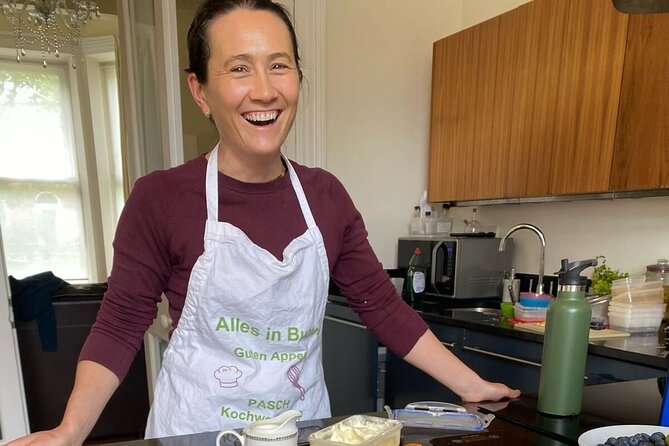 Irish Baking Class: Granny's Apple Cake, Traditional Scones - Choosing between scones and apple cake