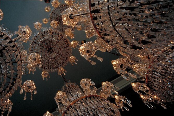 Luxury Tour Of Waterford Crystal & Kilkenny City Tour - Why the glass furnace makes Waterford worth the drive