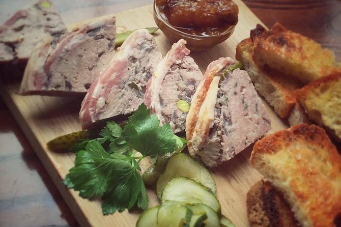 Meet and Eat Dublin: Dublin Food Walking Tour - Key points to know before booking