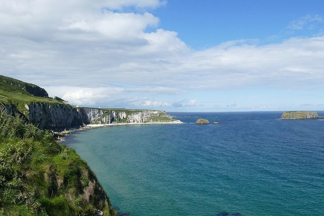 Northern Ireland Including Giant's Causeway Rail Tour from Dublin - Mobility, weather, and what to pack