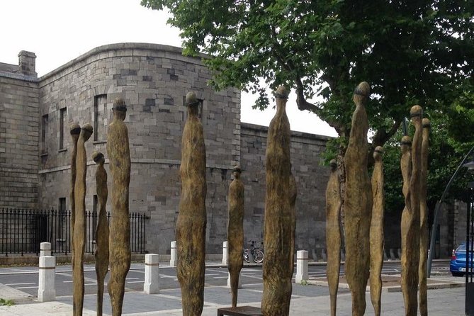 Private Driver Guided Tour of Dublin - Saint Patrick’s Cathedral and Dublin’s religious past