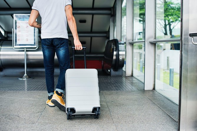 Private Dublin Departure Transfer - Hotel / Accommodation to Airport - Private cars, taxis, and the vehicle question
