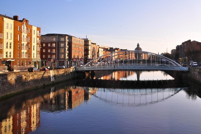 Private Dublin Departure Transfer - Hotel / Accommodation to Airport - The best part is often the driver