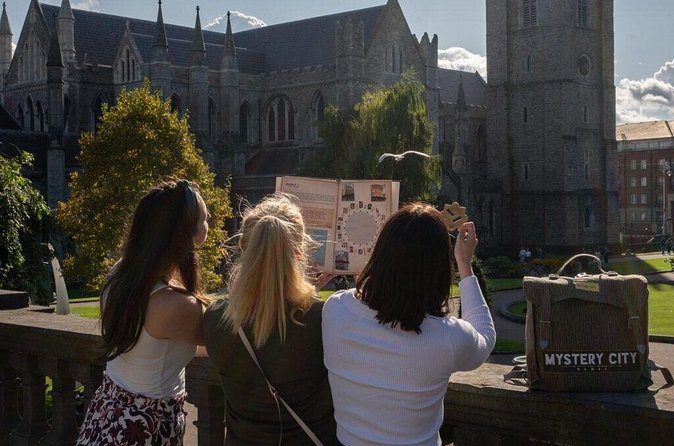 Private Dublin Treasure Hunt Self Guided Tour - Who should book this Dublin mystery walk?