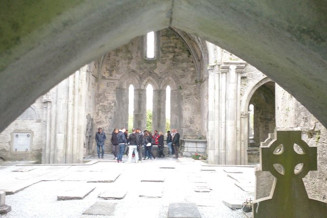 Private tour to the Cliffs of Moher guided in Spanish - Why this private Spanish tour works