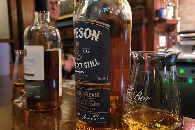 Pub Crawl Walking Tour Through the Heart of Irelands Capital - Key things to know before you book