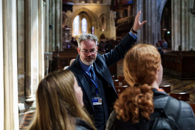 Saint Patrick's Cathedral Dublin Entry Ticket - Choosing between self-guided and human commentary