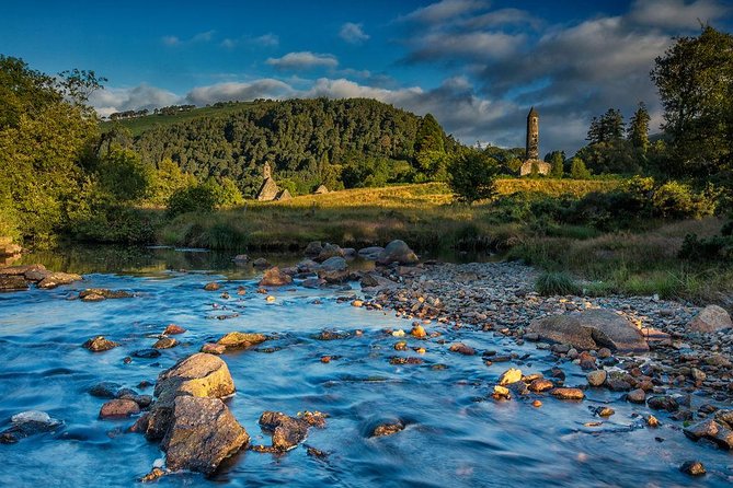 Shore Excursion from Dublin: Including Dublin highlights and Glendalough - Guides can change the character of the day