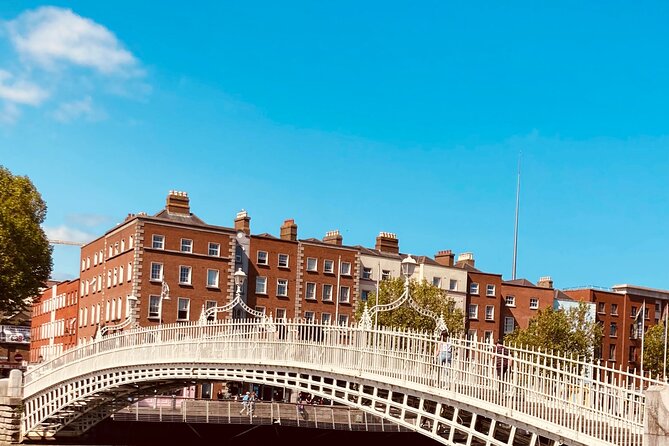 Small Group-Dublin Walking Tours - Trinity College and Parliament House