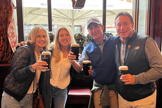 The Perfect Pint Pub Tour - Learning to pour Guinness