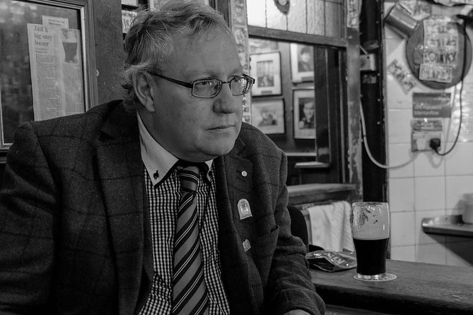 Walking tour in Merrion Square Park - Dublin Rogues Tour - Is $28.66 a fair price?