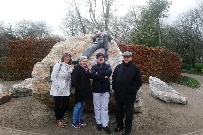 Walking tour in Merrion Square Park with a pint of Guinness Dublin Rogues Tour - Is $40.74 a fair price?